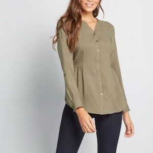 New ModCloth Trusty Travel Button Up Top Olive Green Shirt